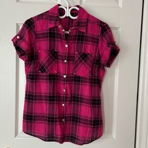Pink plaid short sleeve button down shirt